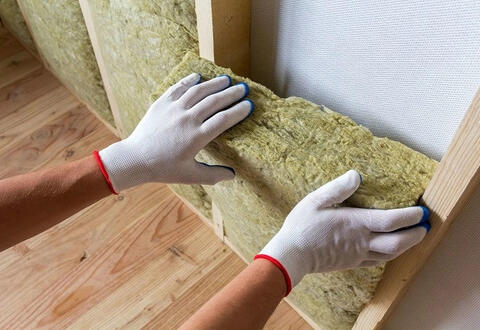 Какой утеплитель лучше для каркасного дома
